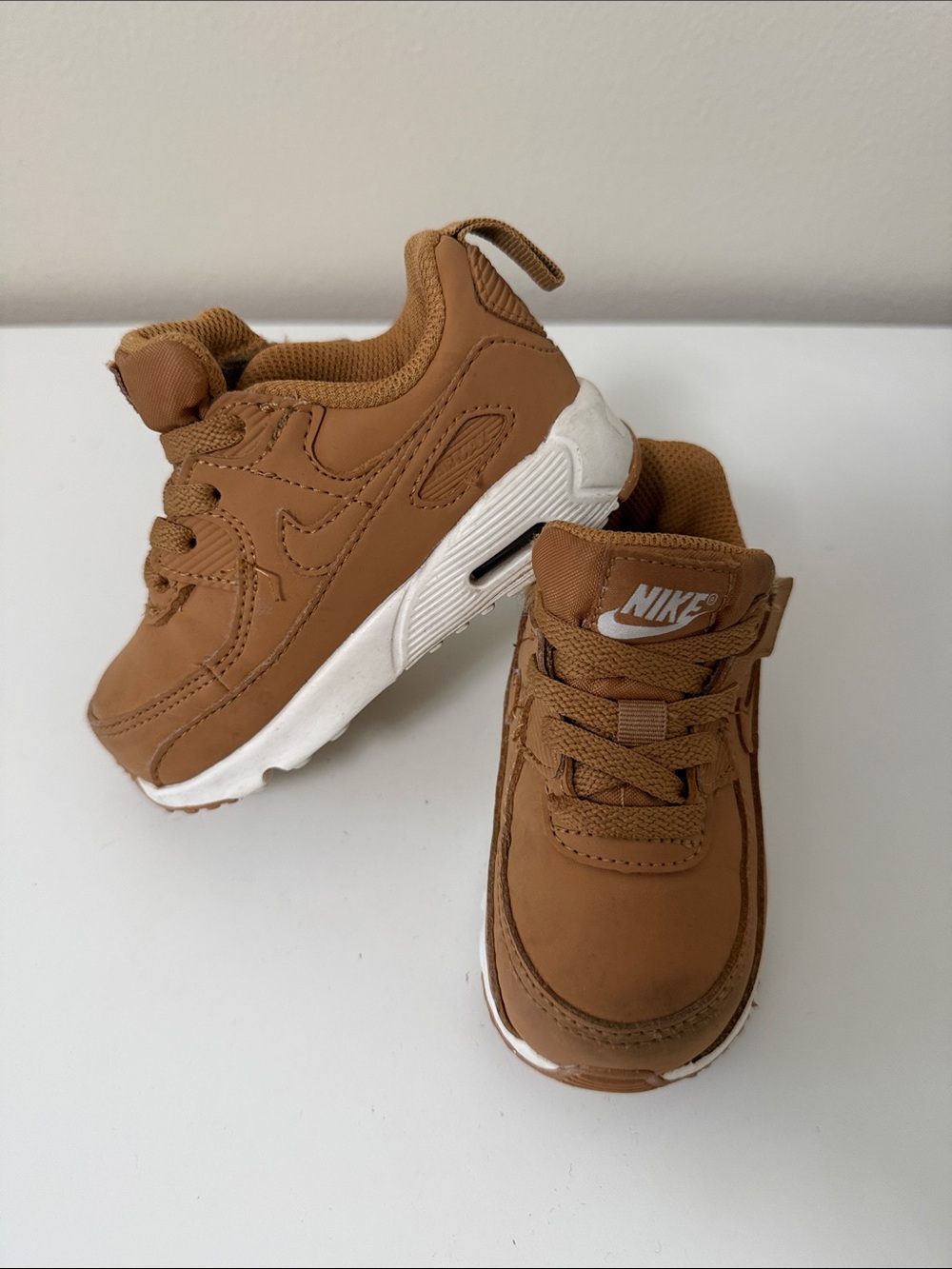 Nike•Toddler Air Force 1 Low EasyOn•Size 6